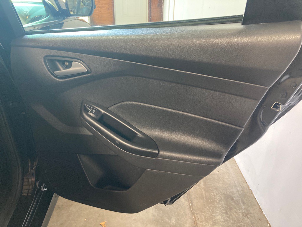 2018 Ford Focus Image 21