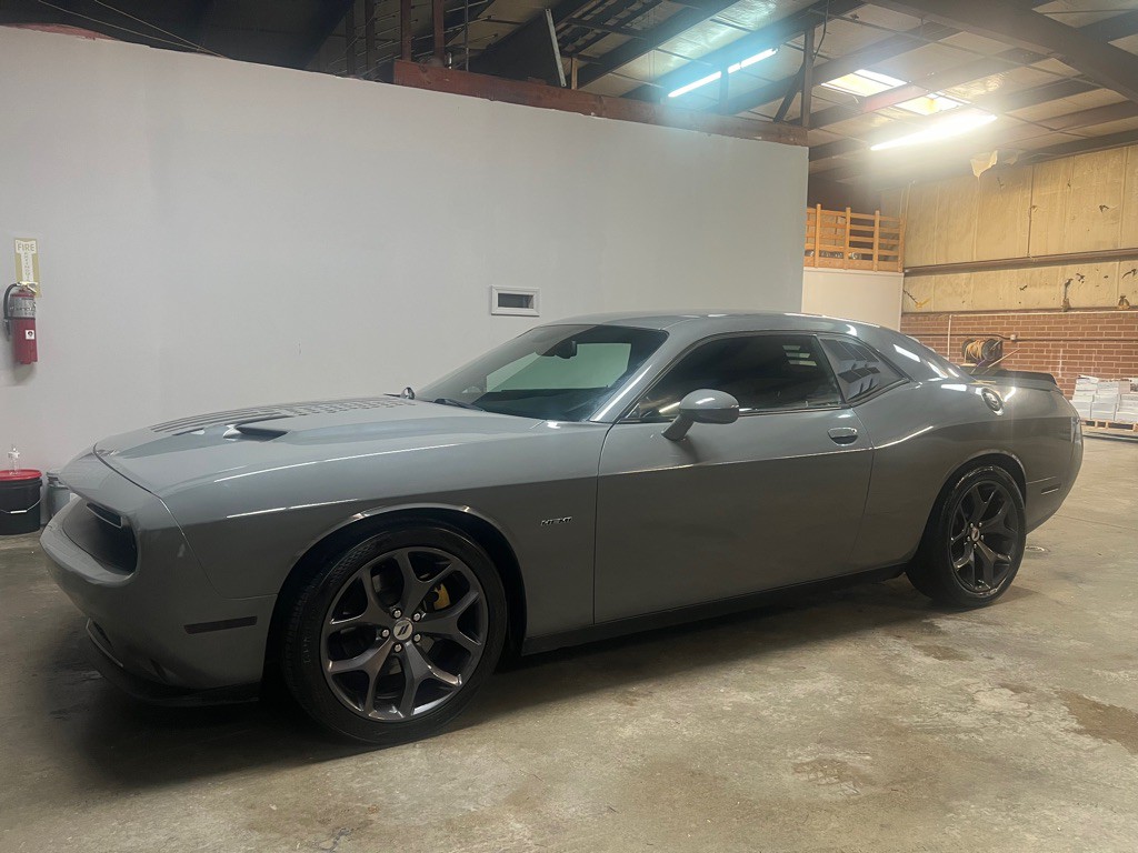 2018 Dodge Challenger Image 3