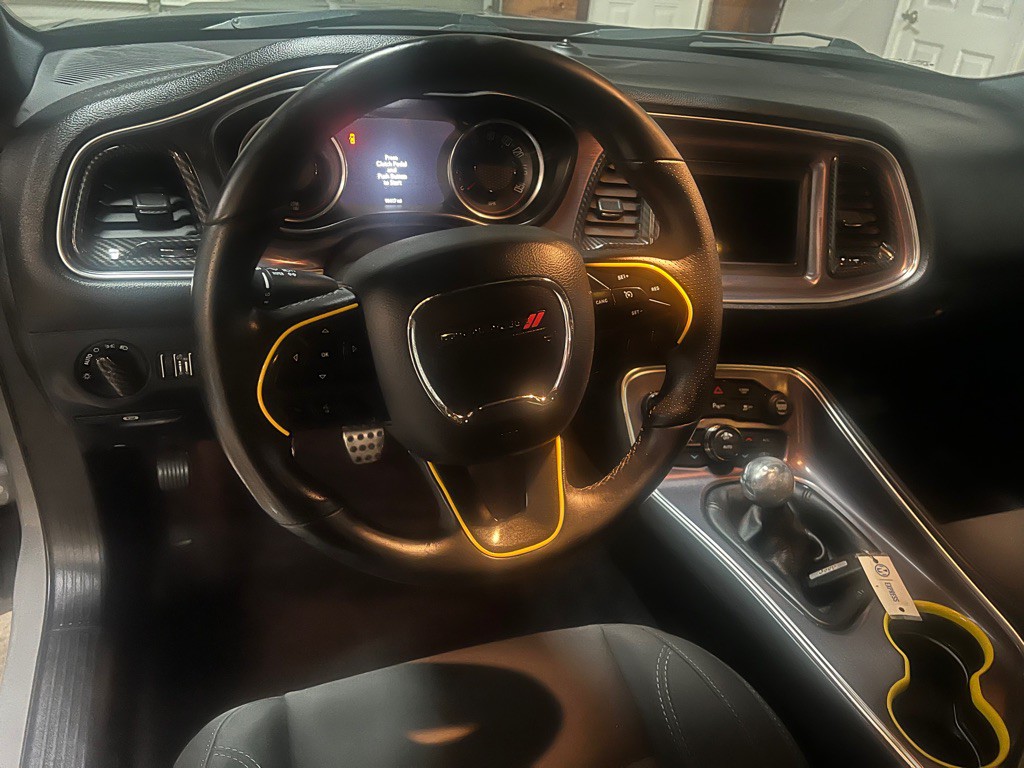 2018 Dodge Challenger Image 11