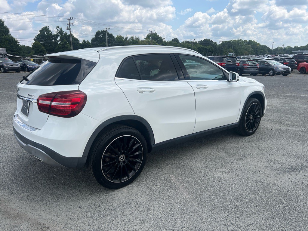 2019 Mercedes-Benz GLA-Class Image 4