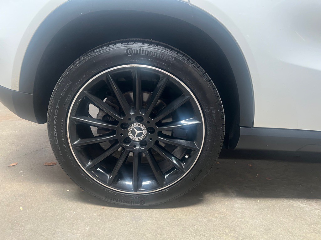 2019 Mercedes-Benz GLA-Class Image 11