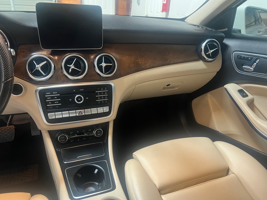 2019 Mercedes-Benz GLA-Class Image 21
