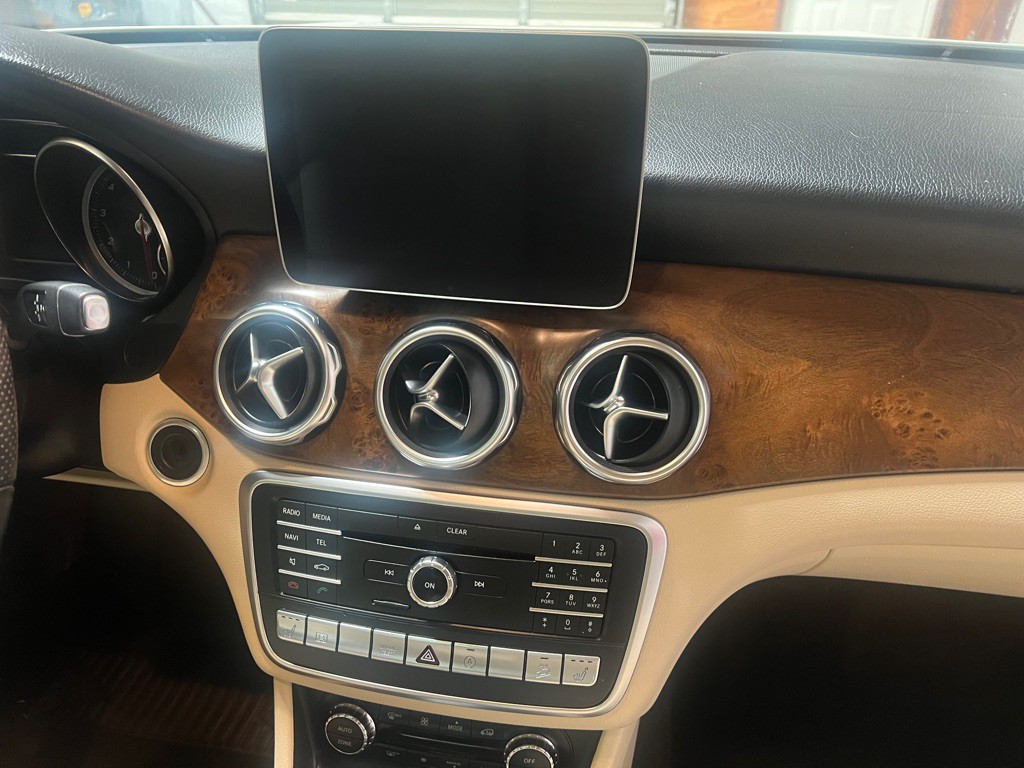 2019 Mercedes-Benz GLA-Class Image 21