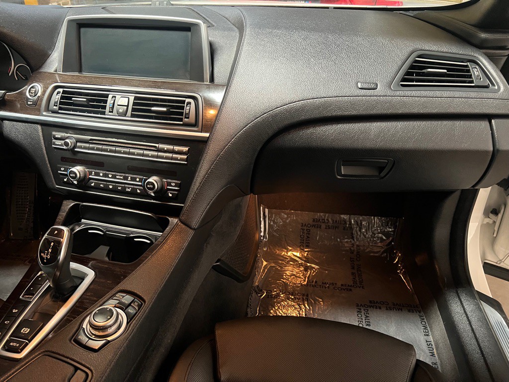 2014 BMW 6 Series Image 26