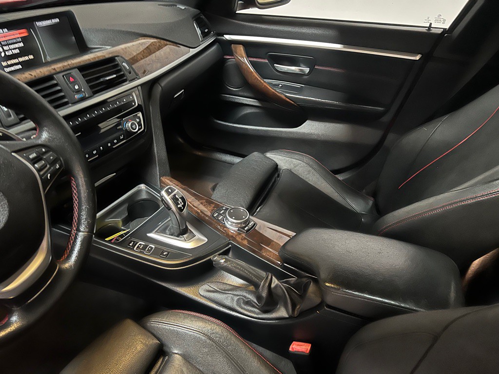 2015 BMW 4 Series Image 20