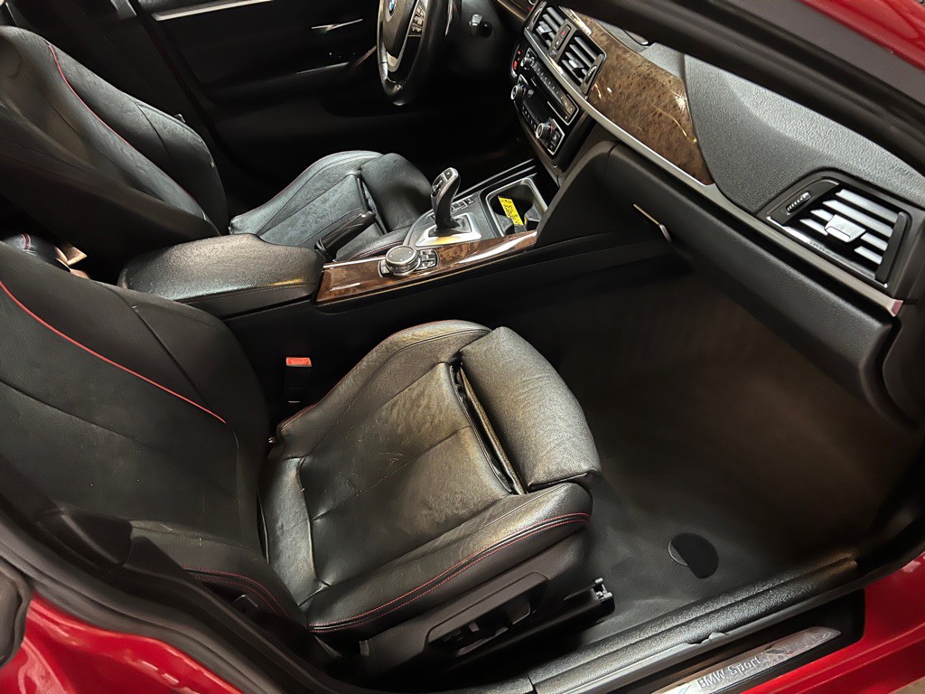 2015 BMW 4 Series Image 28
