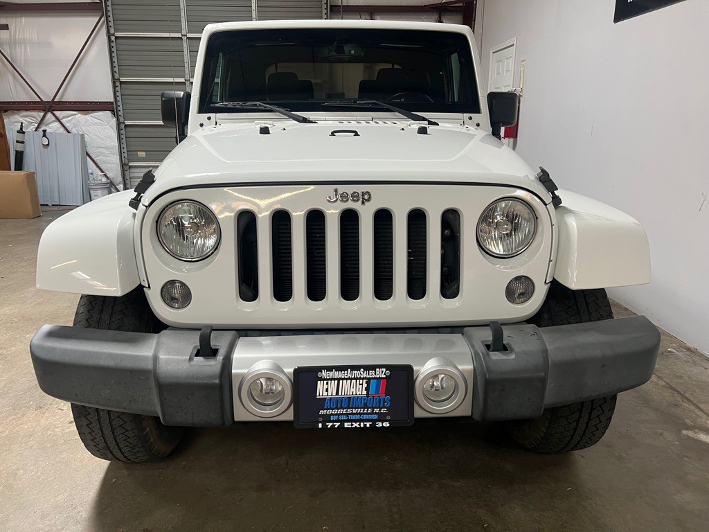 2015 Jeep Wrangler Image 8