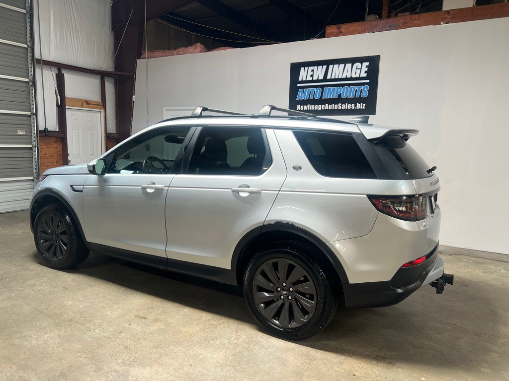 2020 Land Rover Discovery Sport Image 8