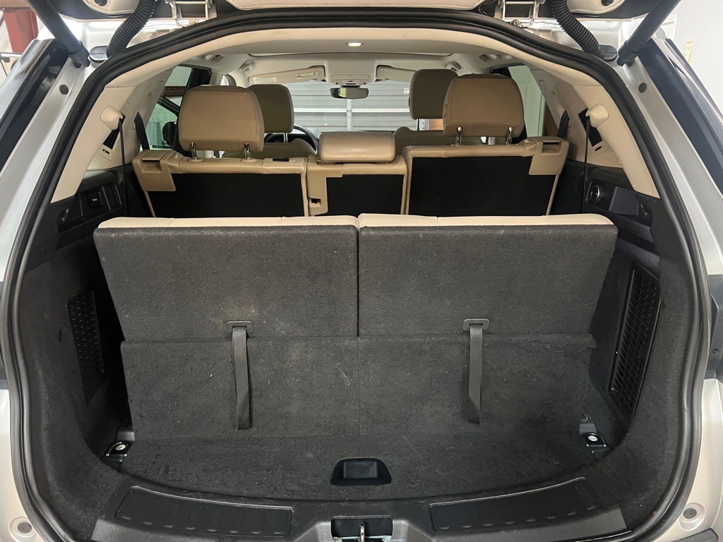 2020 Land Rover Discovery Sport Image 29
