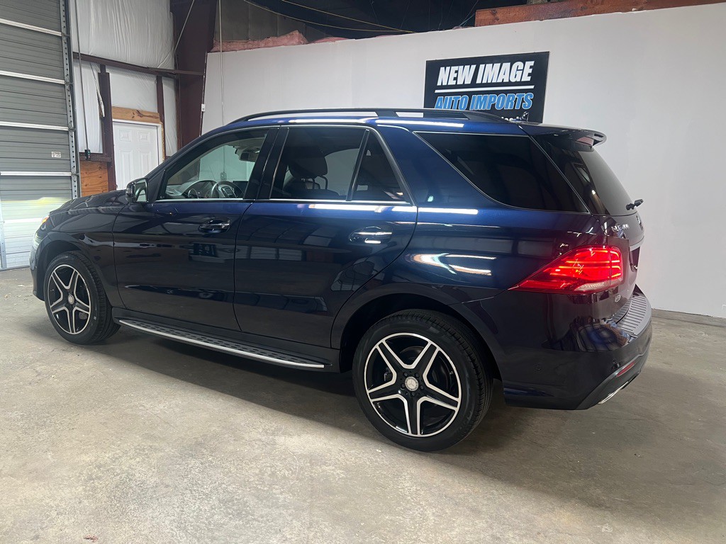 2016 Mercedes-Benz GLE-Class Image 6