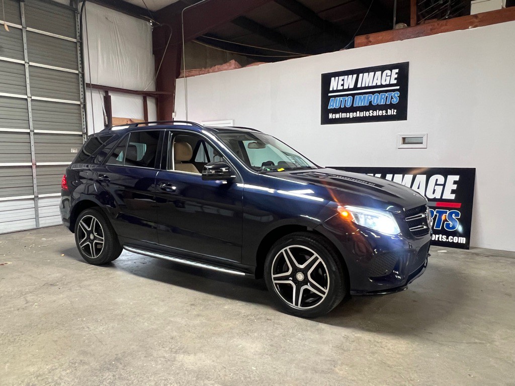 2016 Mercedes-Benz GLE-Class Image 3