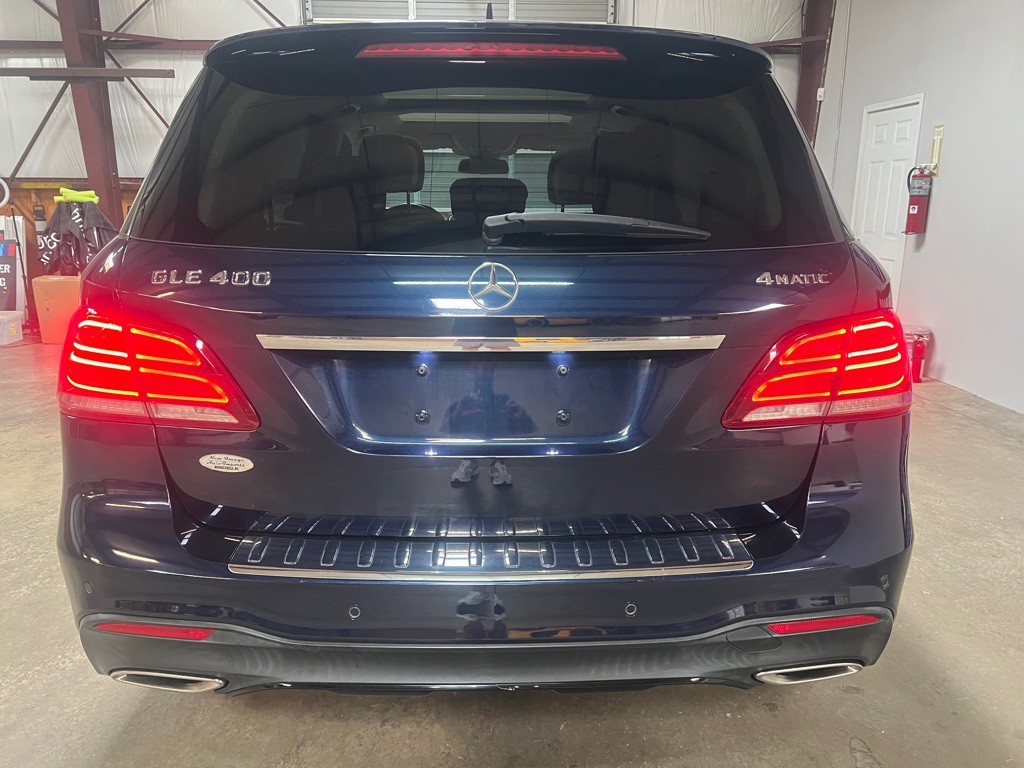 2016 Mercedes-Benz GLE-Class Image 8