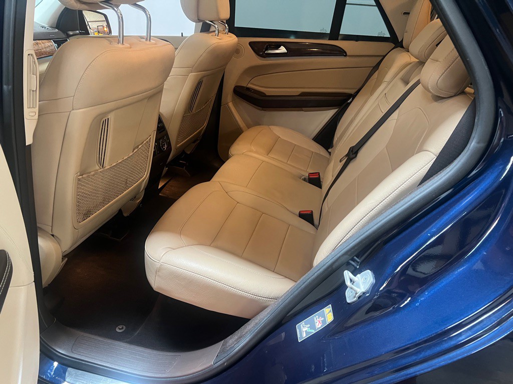 2016 Mercedes-Benz GLE-Class Image 17