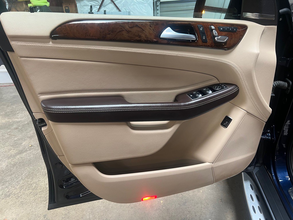 2016 Mercedes-Benz GLE-Class Image 24