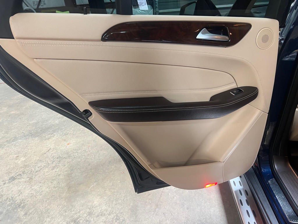 2016 Mercedes-Benz GLE-Class Image 25