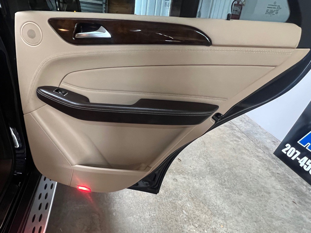 2016 Mercedes-Benz GLE-Class Image 27