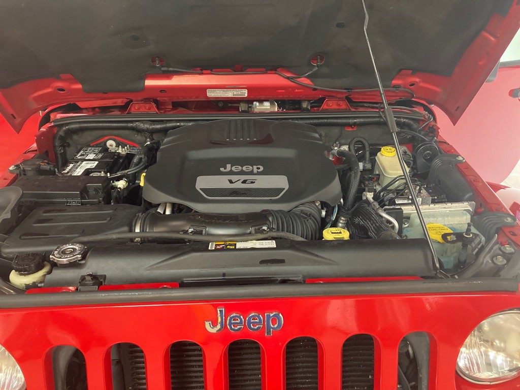2014 Jeep Wrangler Unlimited Image 15
