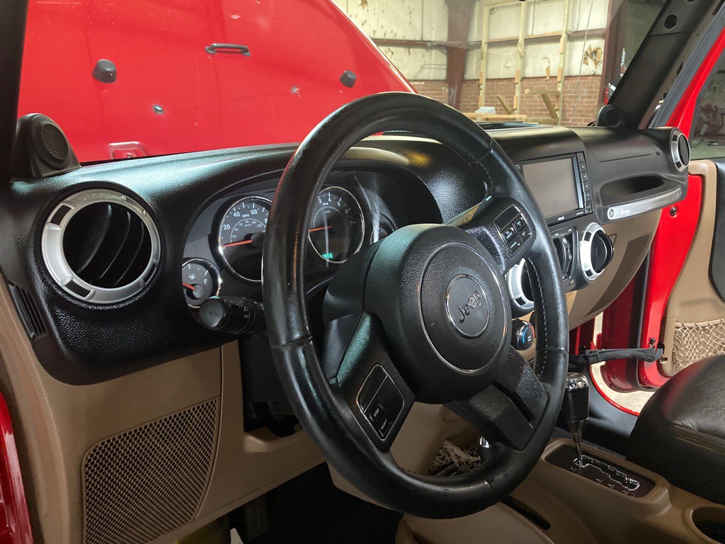 2014 Jeep Wrangler Unlimited Image 18