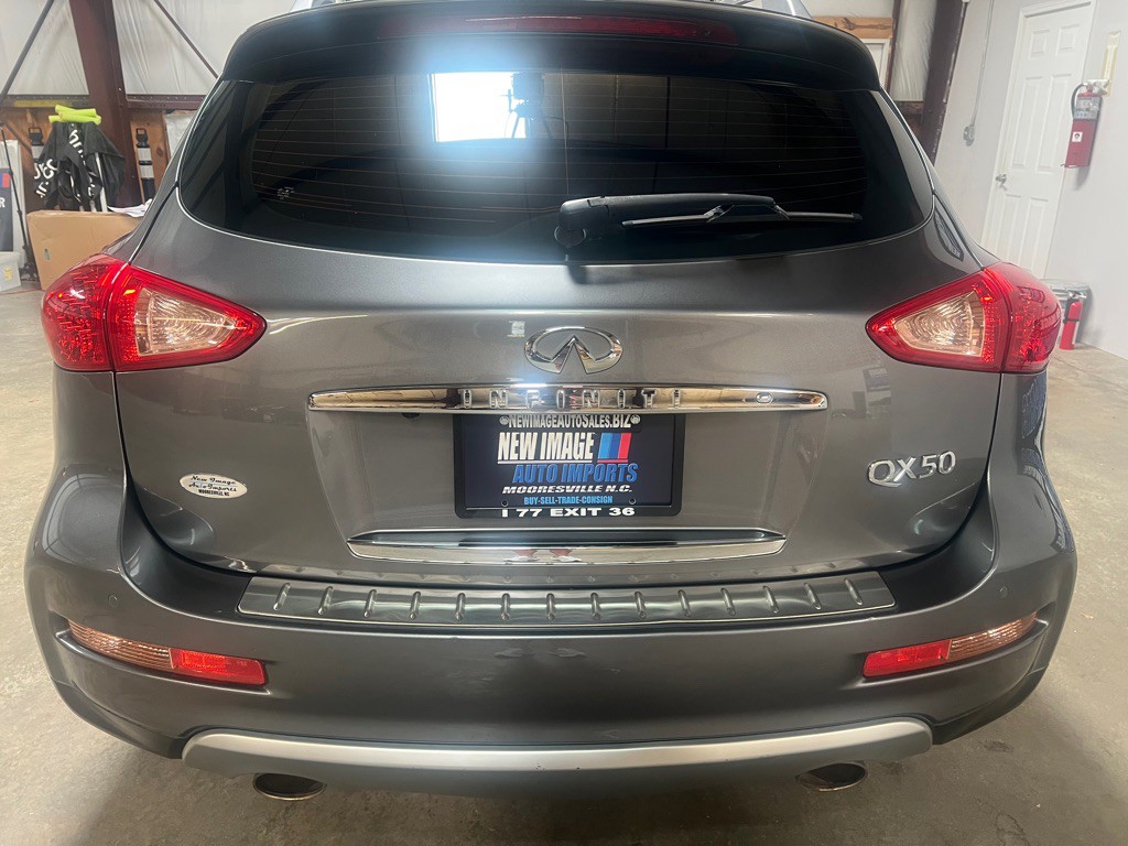 2016 INFINITI QX50 Image 8