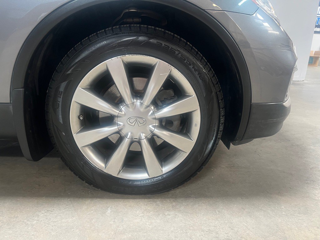 2016 INFINITI QX50 Image 12