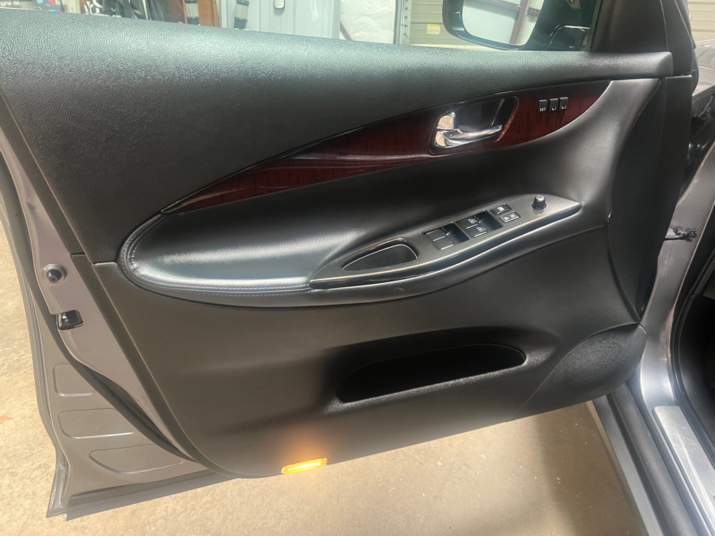 2016 INFINITI QX50 Image 27