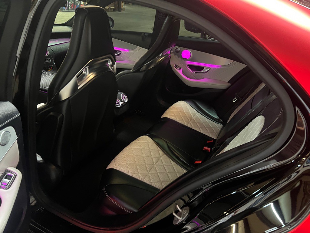 2017 Mercedes-Benz C-Class Image 22