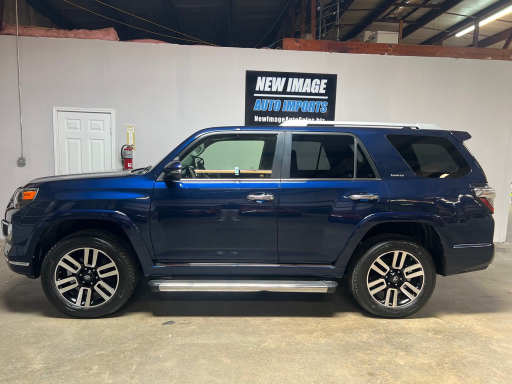 2016 Toyota 4Runner Image 5