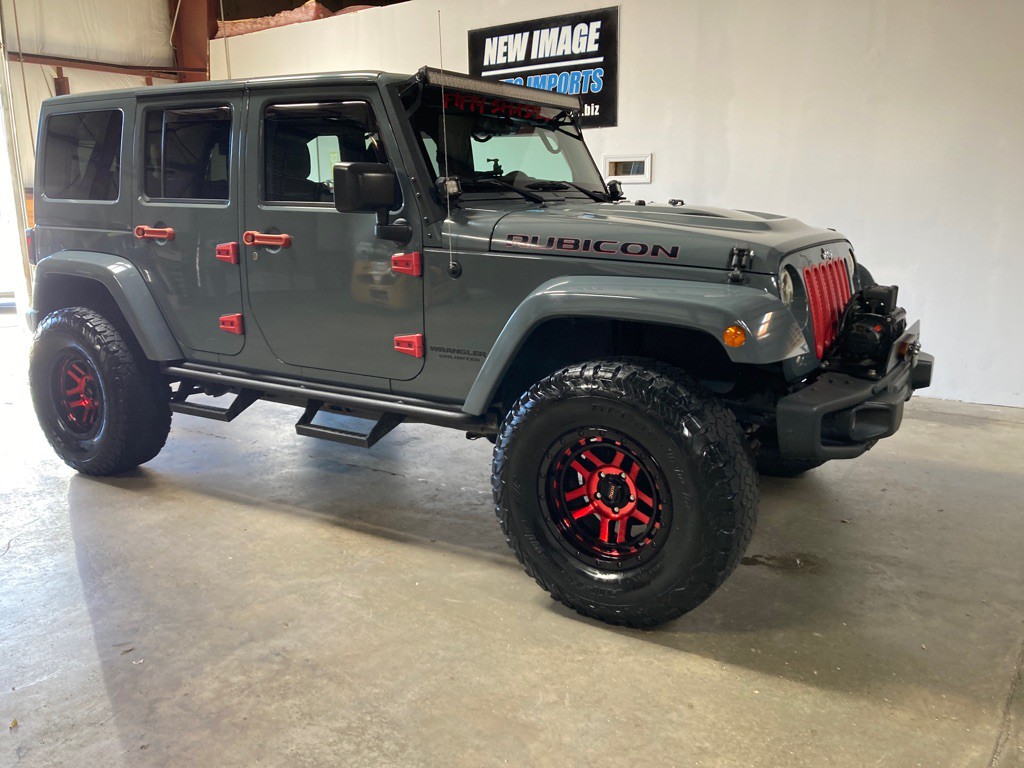 2015 Jeep Wrangler Unlimited Image 2
