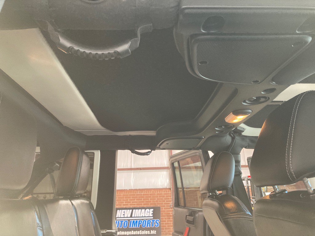2015 Jeep Wrangler Unlimited Image 37