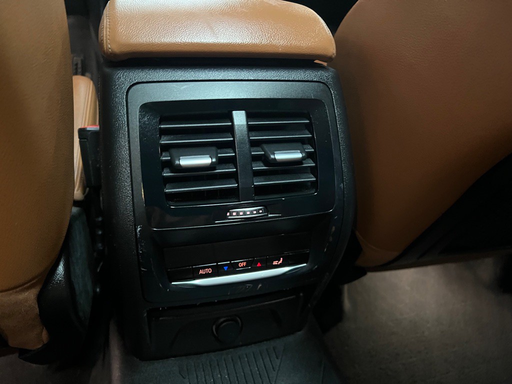 2018 BMW X3 Image 33