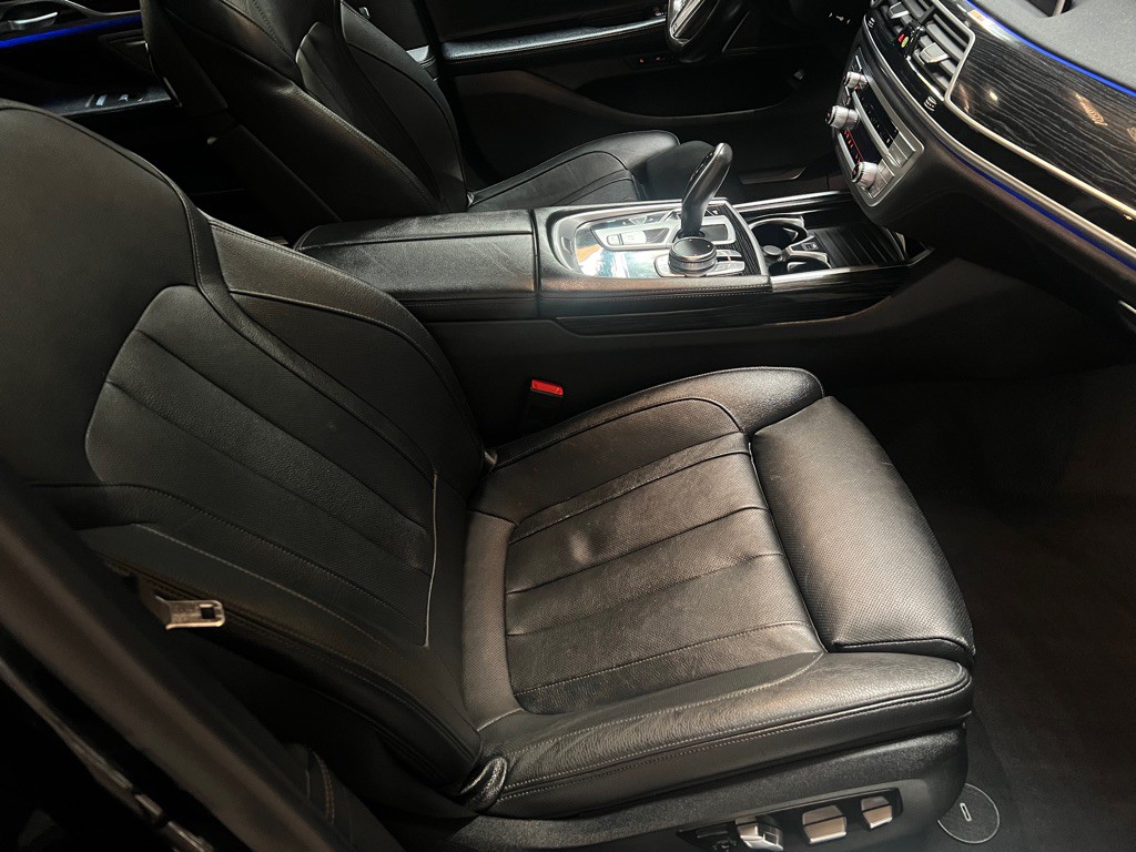 2022 BMW 7 Series Image 19