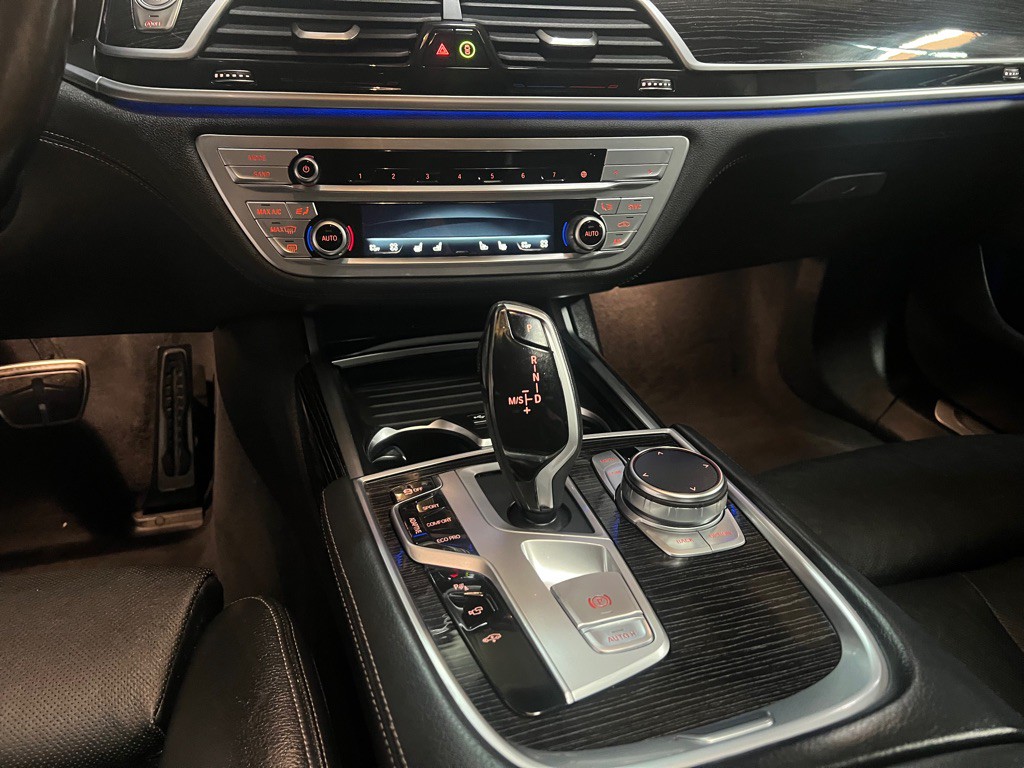 2022 BMW 7 Series Image 24