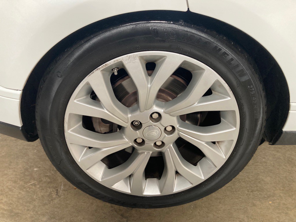 2018 Land Rover Range Rover Image 4