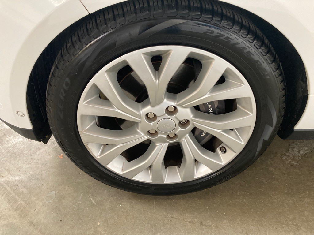 2018 Land Rover Range Rover Image 10