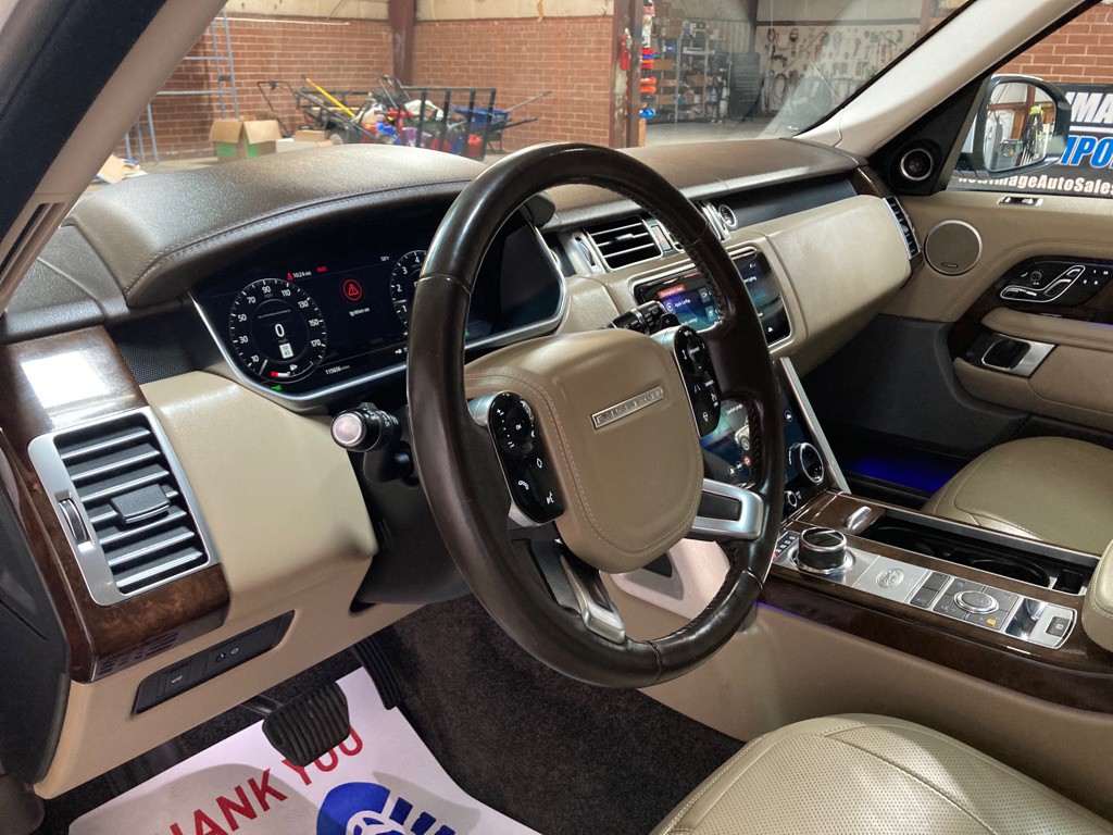 2018 Land Rover Range Rover Image 14