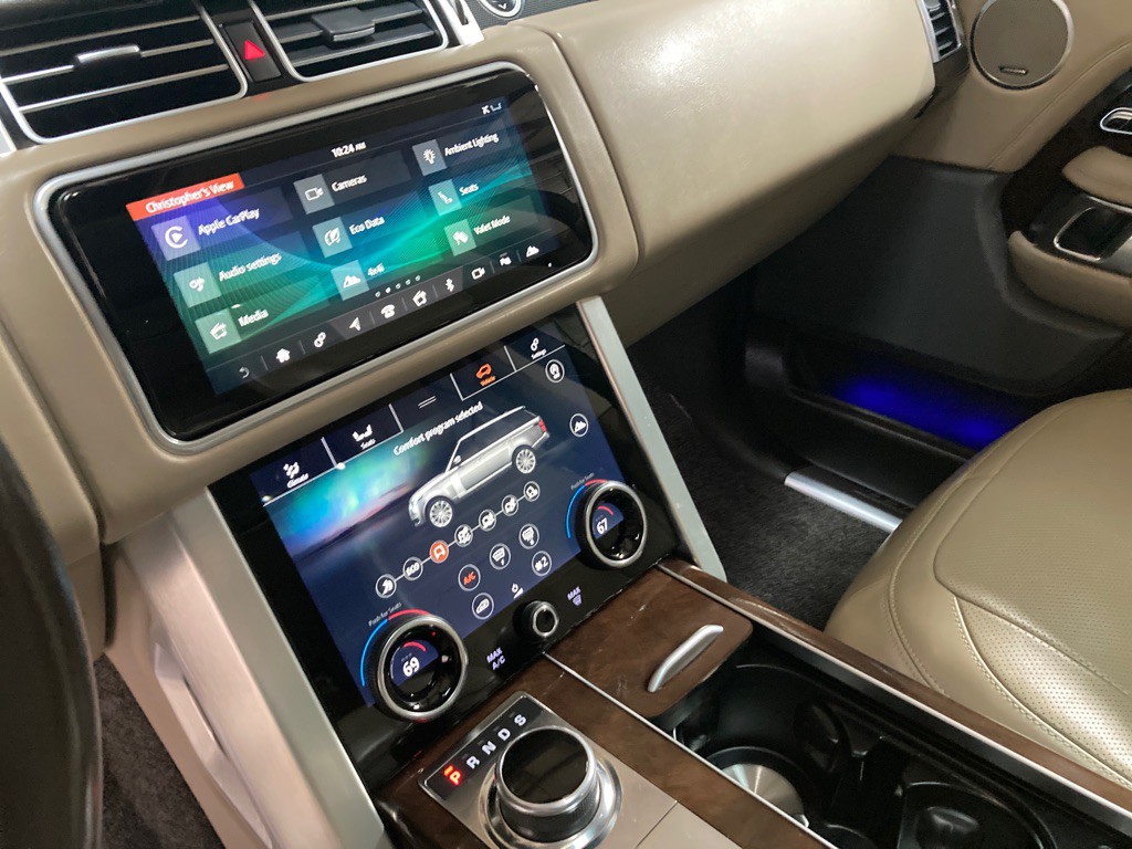 2018 Land Rover Range Rover Image 15