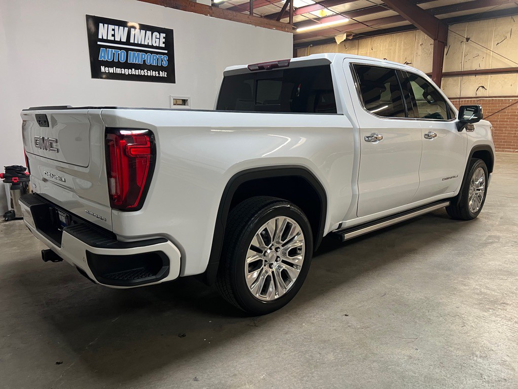 2020 GMC Sierra Image 3