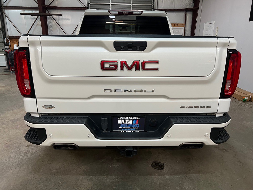 2020 GMC Sierra Image 11