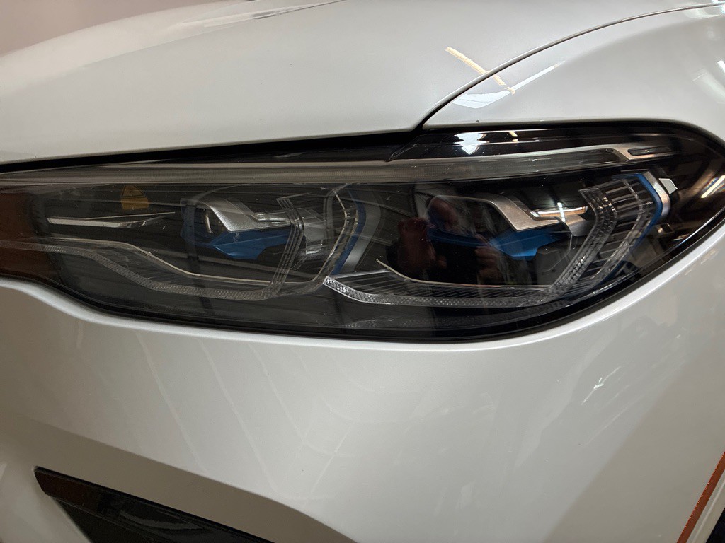 2022 BMW X7 Image 42