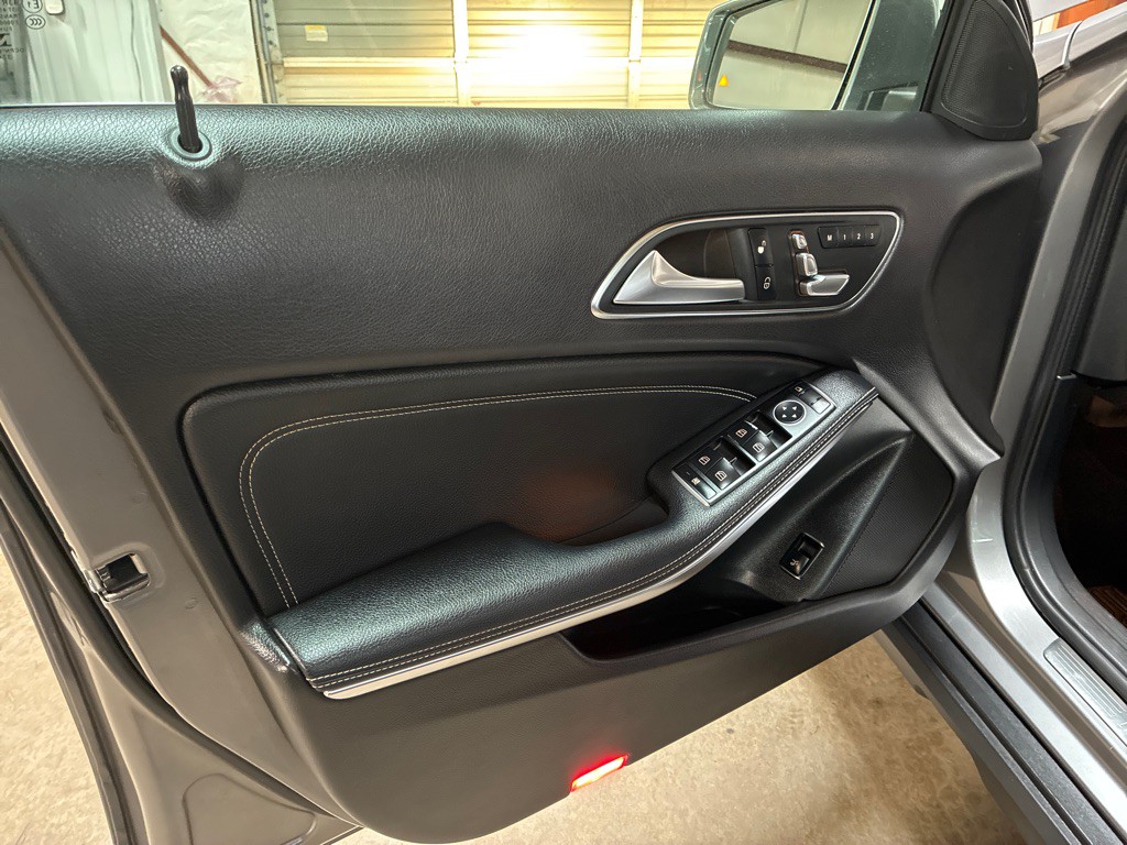 2018 Mercedes-Benz GLA-Class Image 15