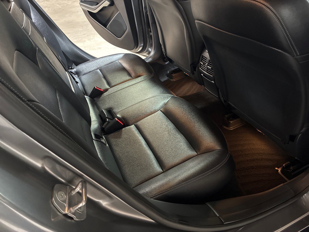 2018 Mercedes-Benz GLA-Class Image 24