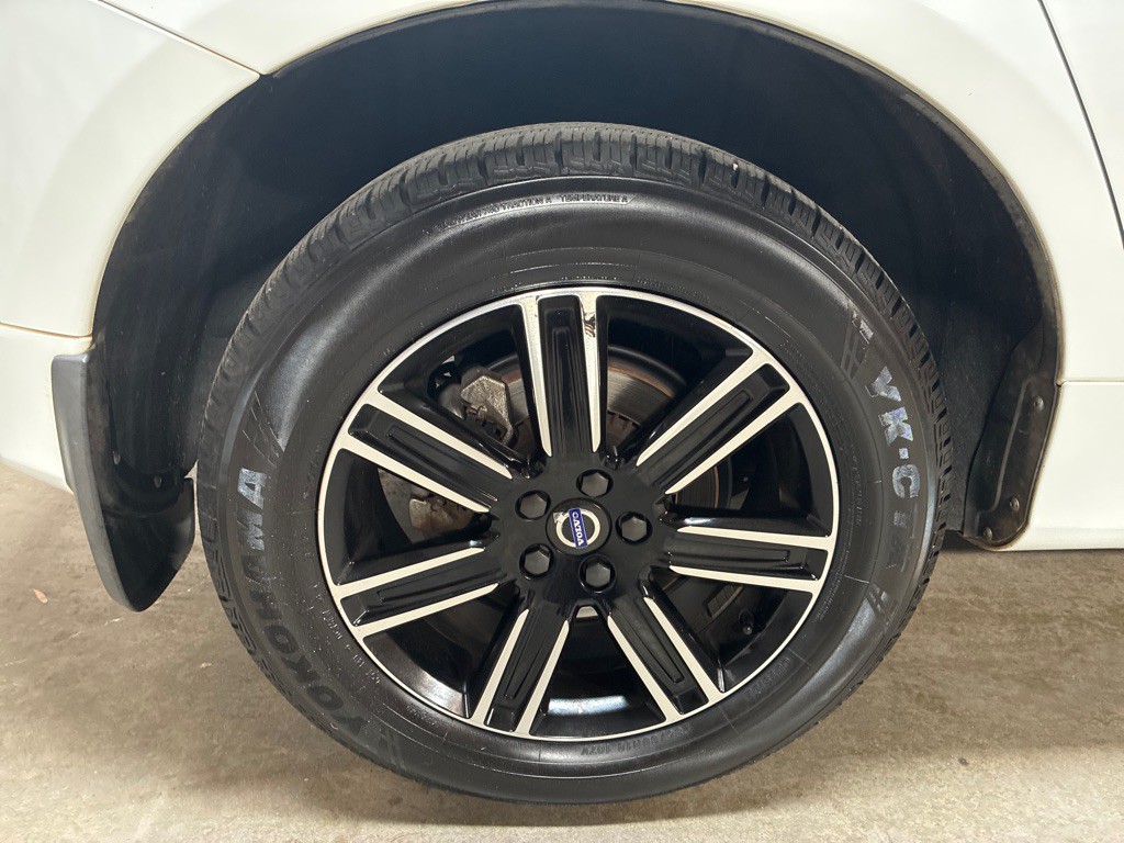 2017 Volvo XC60 Image 6