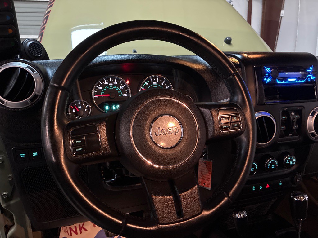 2013 Jeep Wrangler Unlimited Image 22