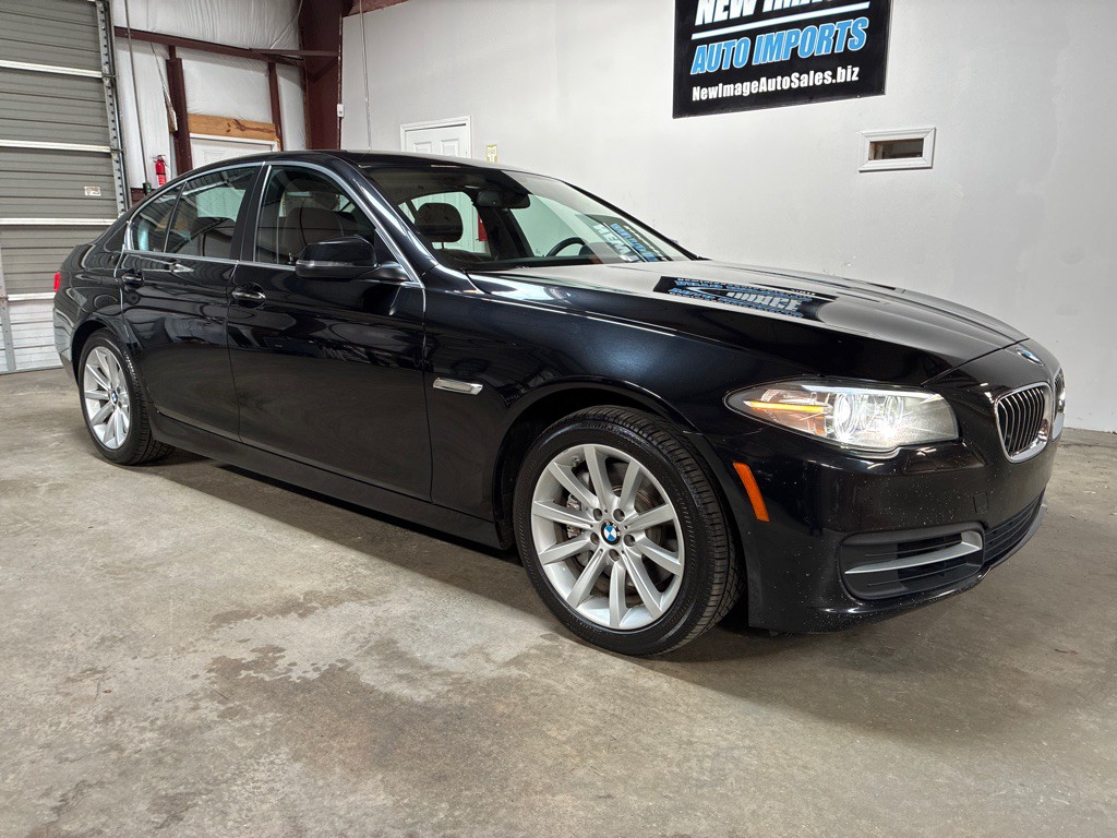 2014 BMW 5 Series Image 2