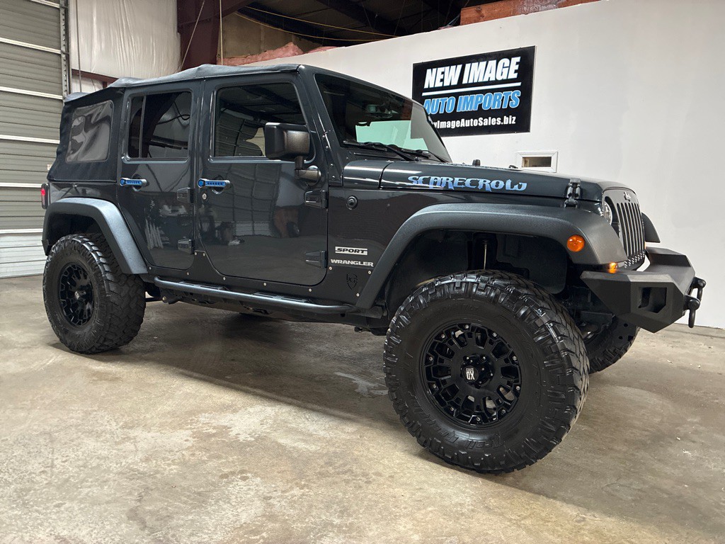 2017 Jeep Wrangler Unlimited Image 2