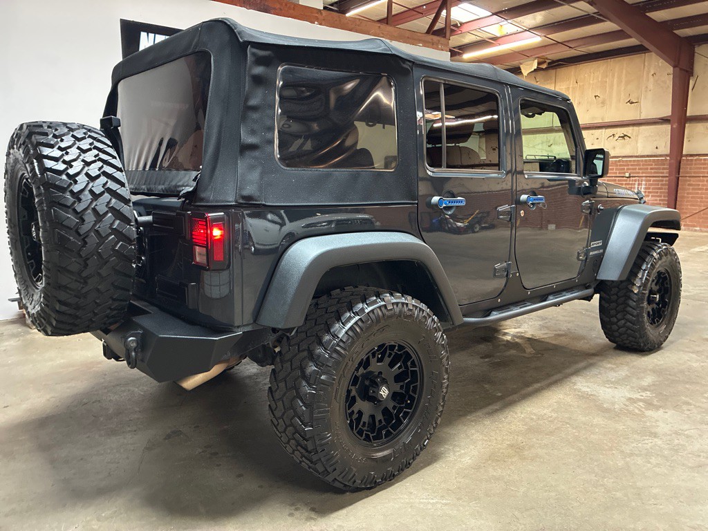 2017 Jeep Wrangler Unlimited Image 5