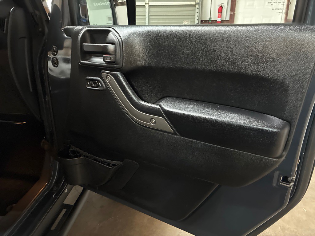 2017 Jeep Wrangler Unlimited Image 28