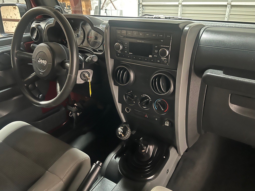 2007 Jeep Wrangler Image 25