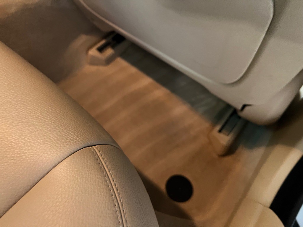 2015 BMW 5 Series Image 25