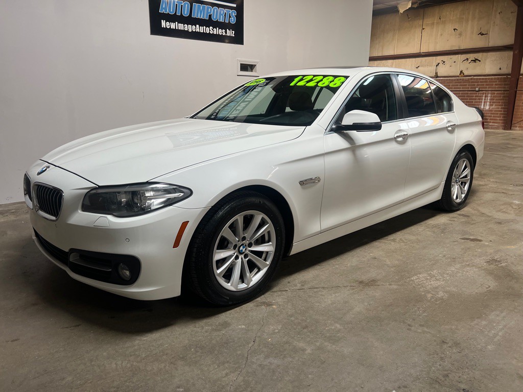 2016 BMW 5 Series Image 8